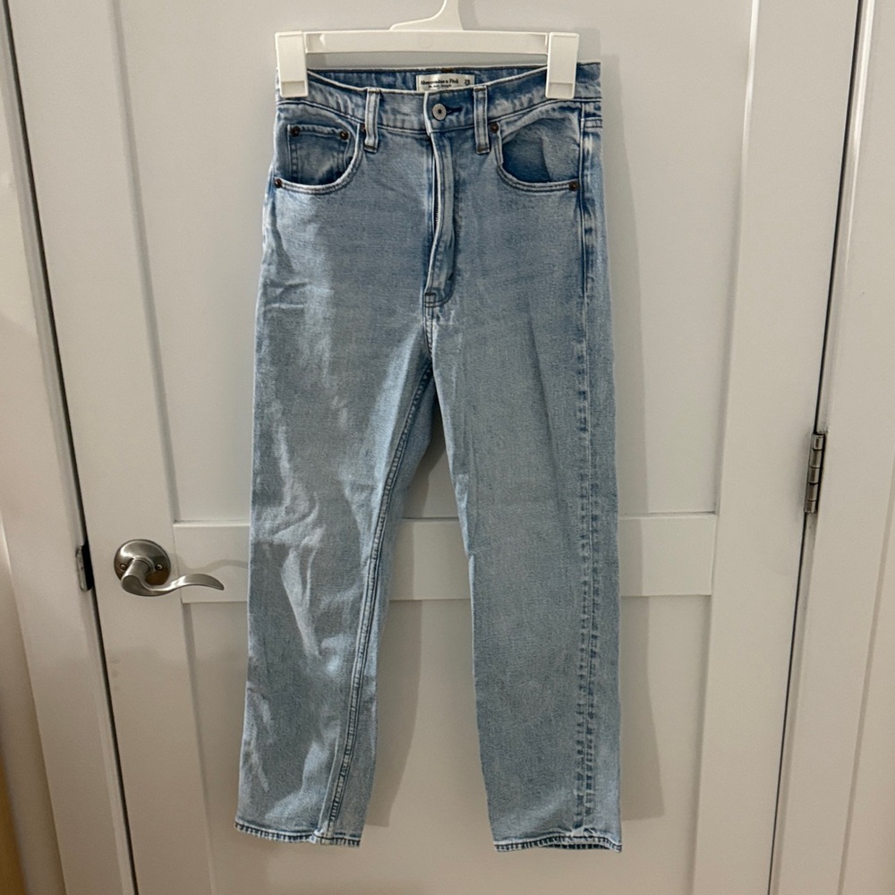 Abercrombie Ankle Straight Ultra High Rise Blue Denim Jeans